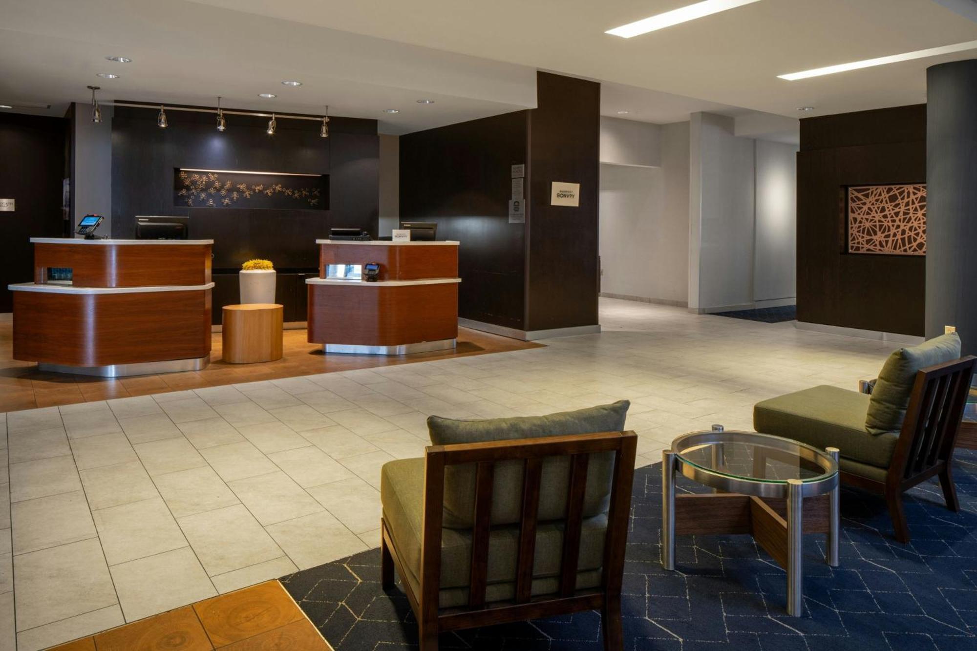 מלון Courtyard By Marriott Jackson Airport/פרל מראה חיצוני תמונה