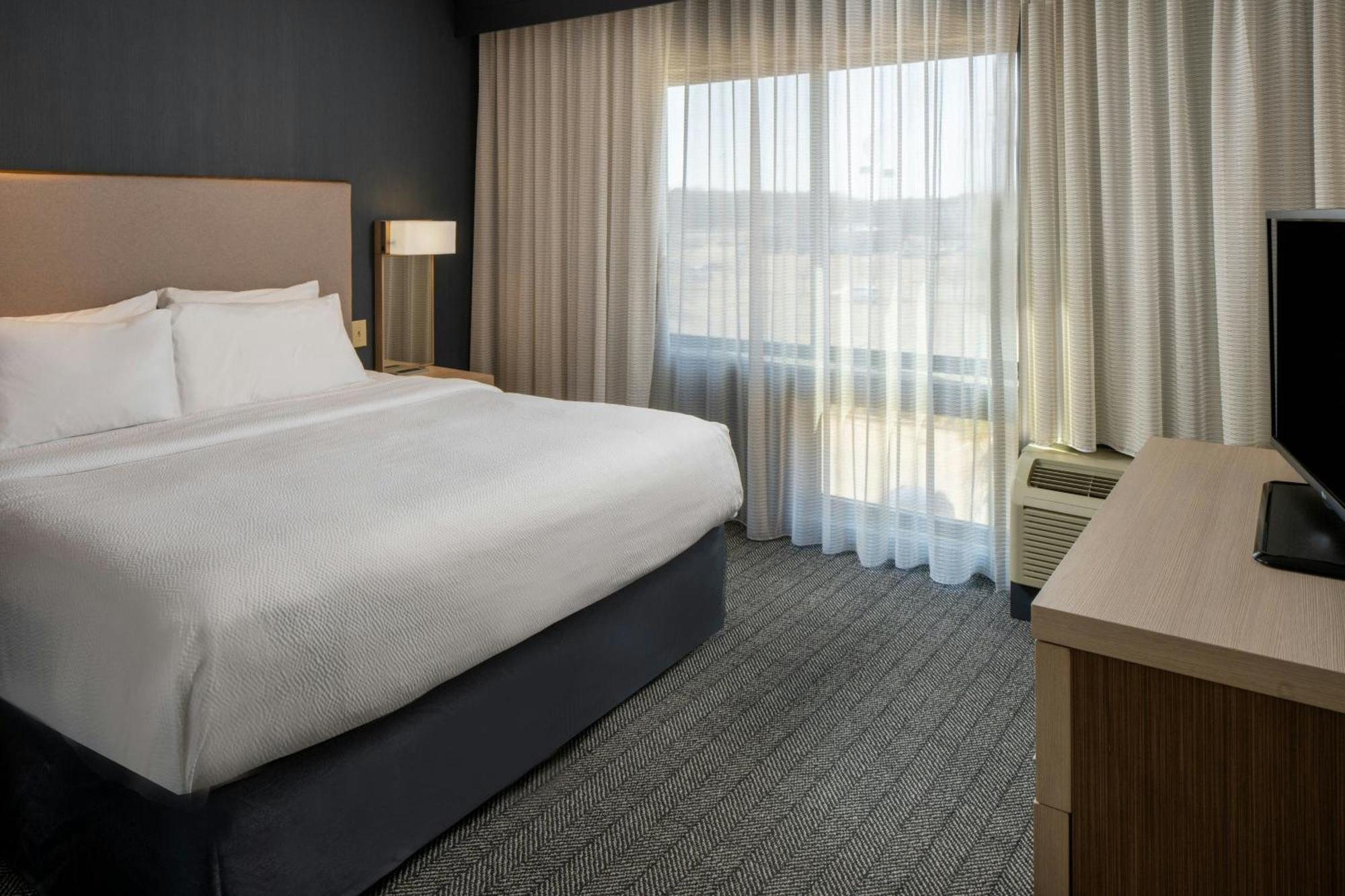מלון Courtyard By Marriott Jackson Airport/פרל מראה חיצוני תמונה